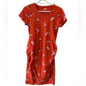 Old Navy. Maternity short sleeve, casual dress. size medium. EUC